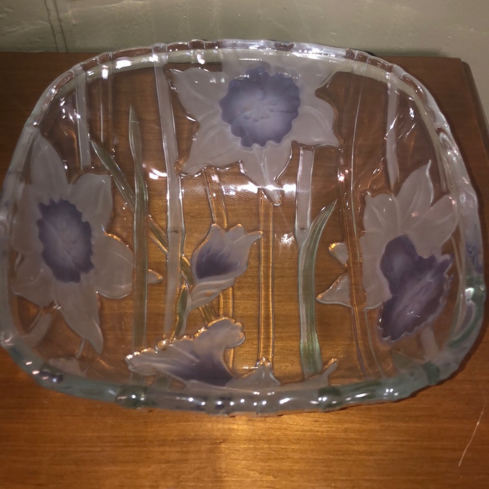 Glass Serving Bowl